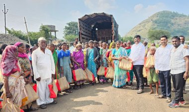 Diwali special | शेतमजुरी करणाऱ्या ठाकर बांधवांनी दिवाळी साजरी करावी म्हणून हा उपक्रम : शरद बुट्टे पाटील