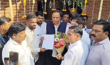 Hutatma Shivam Hari Rajguru  | हुतात्मा राजगुरू जन्मस्थळी मंत्री आशिष शेलार यांना ‘शहीद दिन’ राज्यव्यापी साजरा करण्याची व स्मारक बांधकाम तातडीने पूर्ण करण्याची मागणी