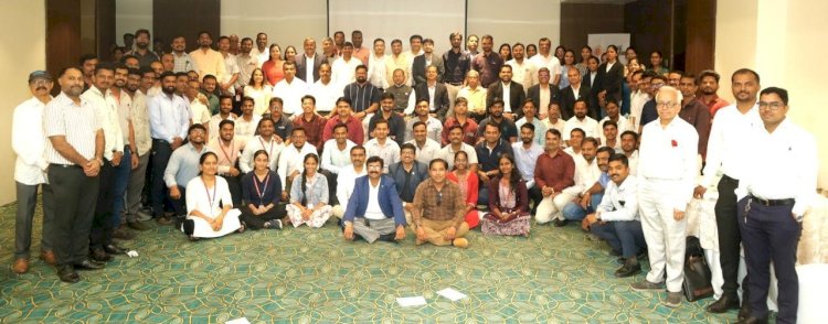 NIPM पिंपरी चिंचवड चाकण चाप्टर मार्फत - NPS आणि नवीन कामगार संहितेवरील परिसंवादाला कोल्हापुरात उत्स्फूर्त प्रतिसाद; २२५ हून अधिक HR व्यावसायिकांचा सहभाग